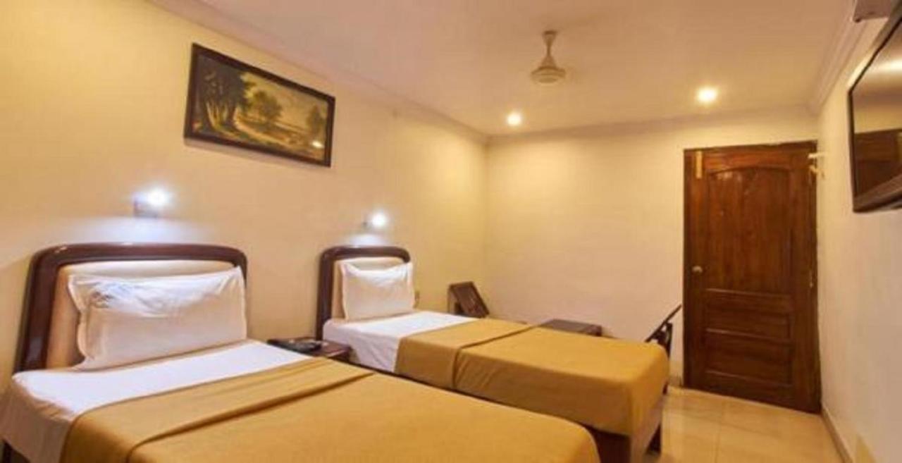 Hotel Chandra'S Visakhapatnam Exterior foto